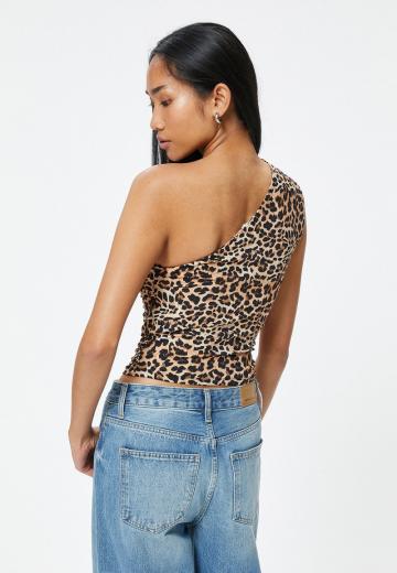 Топ на одно плечо