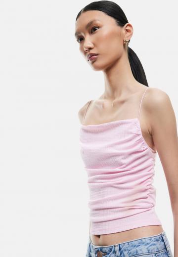 Топ на бретельках