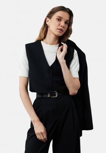 Короткая куртка