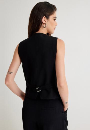 Джинсовая жилетка