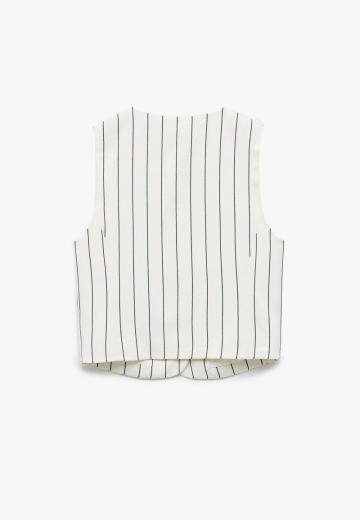 Джинсовая жилетка