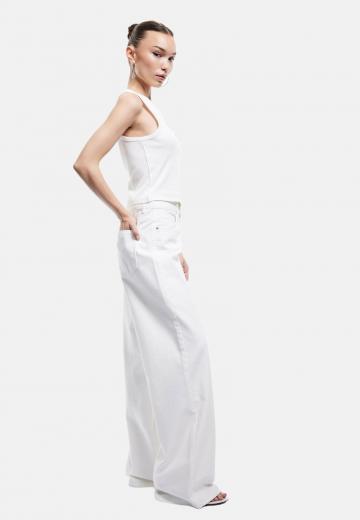 Клешеные джинсы