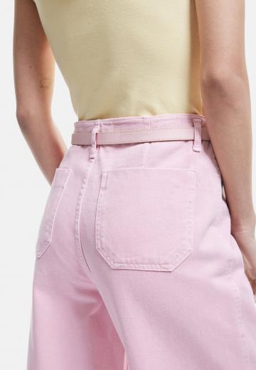 Короткие джинсы