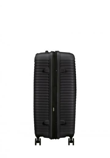 Чемодан на колесах