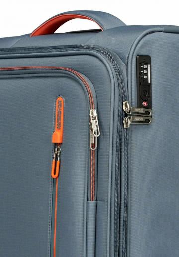 Чемодан на колесах