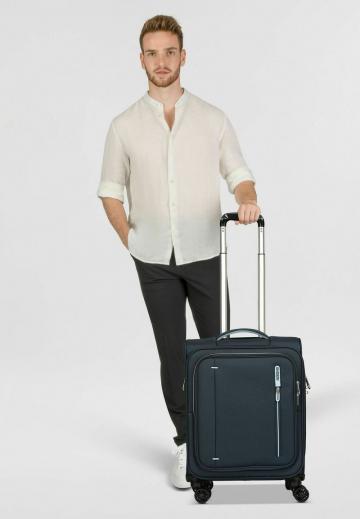 Чемодан на колесах