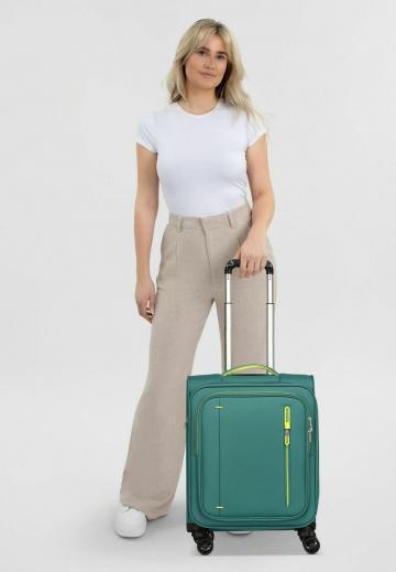 Чемодан на колесах