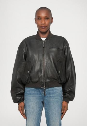 Короткая куртка