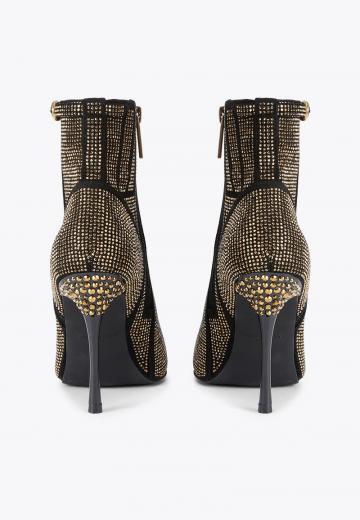 Полусапожки на высоком каблуке