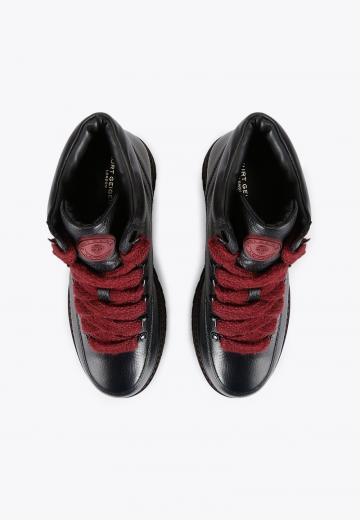 Зимние ботинки