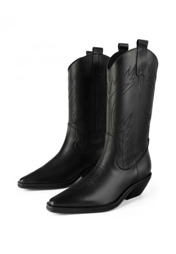 Ковбойские сапоги