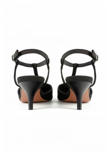 Туфли с ремешком