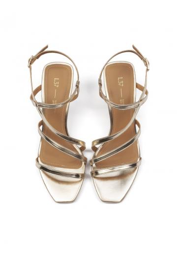 Гандбольные кроссовки