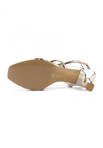 Гандбольные кроссовки