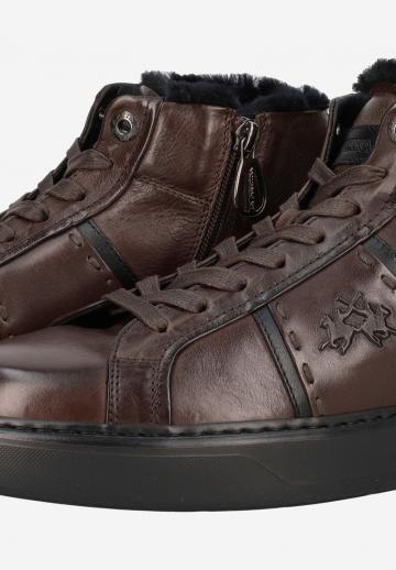 Зимние ботинки