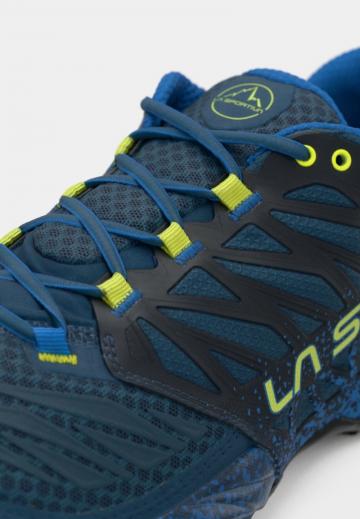 Беговые кроссовки