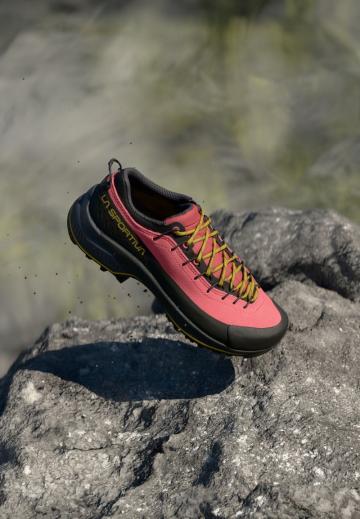 Походная обувь