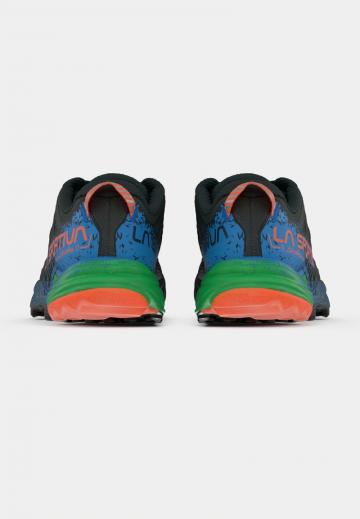 Беговые кроссовки