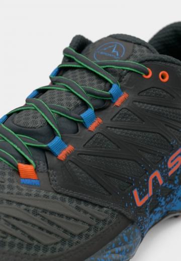 Беговые кроссовки