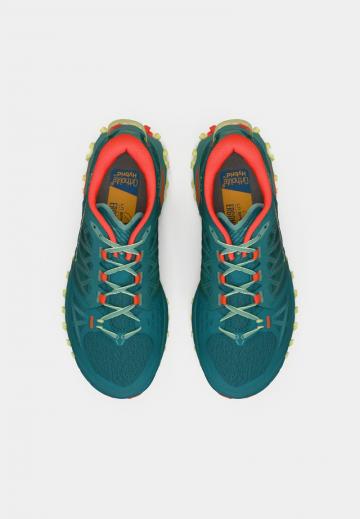 Беговые кроссовки