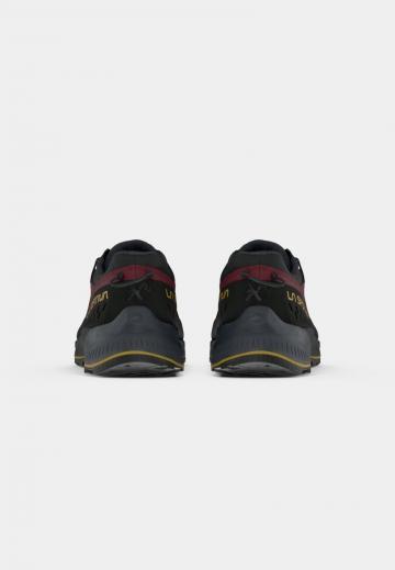 Походная обувь