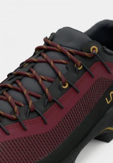 Походная обувь