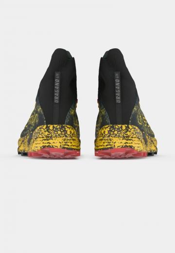 Беговые кроссовки