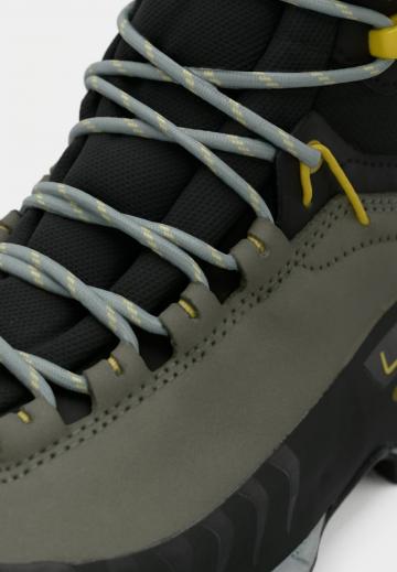 Походные сапоги