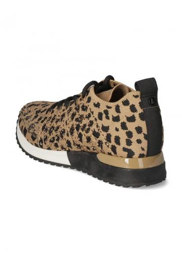 Гандбольные кроссовки