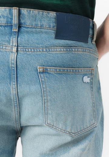 Прямые джинсы