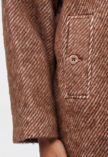 Шерстяное пальто