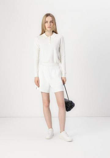 Пуловер с воротником поло