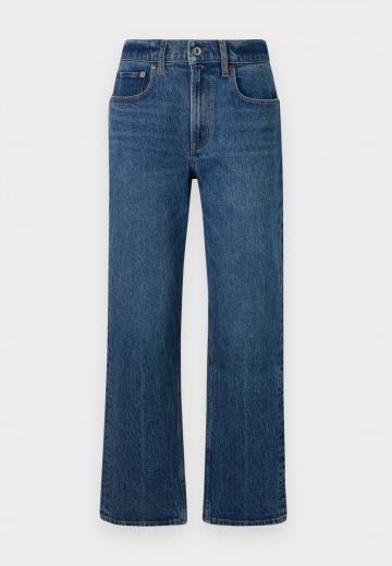 Прямые джинсы