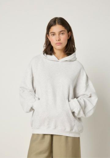 Пуловер с капюшоном