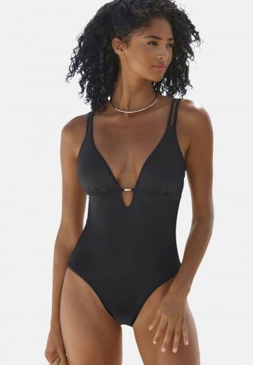 Слитный купальник