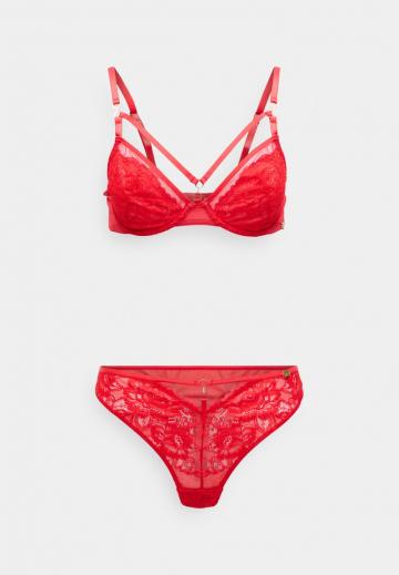 Бюстгальтер