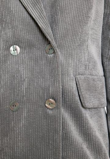 Вельветовая куртка