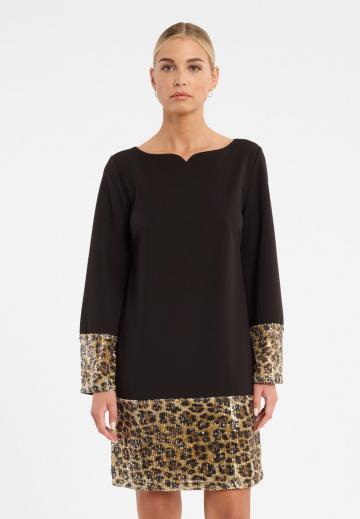 Короткое платье