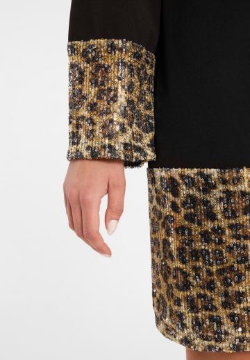 Короткое платье