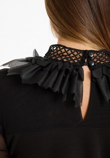 Кружевная блузка