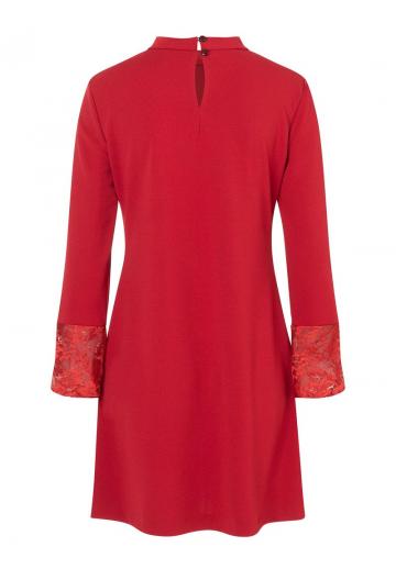 Короткое платье