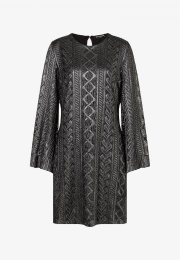 Короткое платье