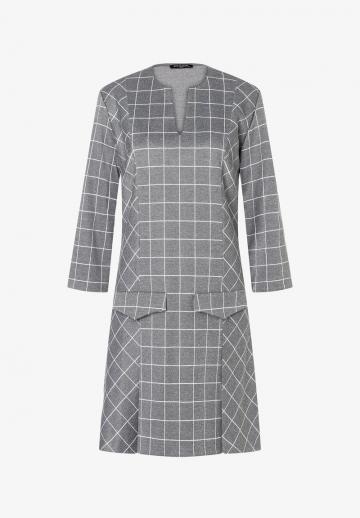 Короткое платье