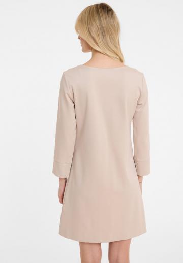 Короткое платье