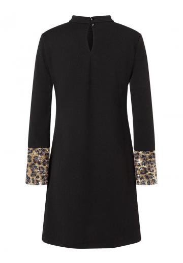 Короткое платье