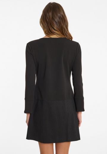 Короткое платье