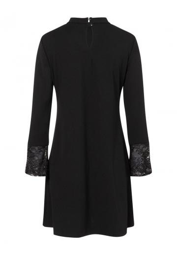 Короткое платье