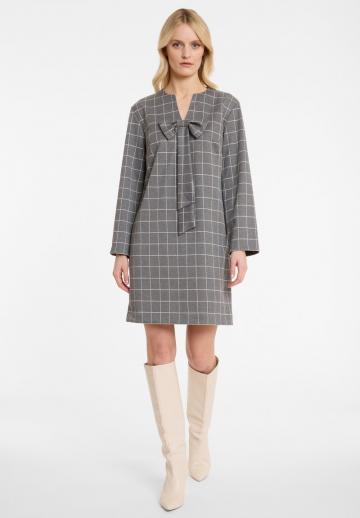 Короткое платье