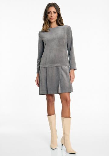 Вязаное платье