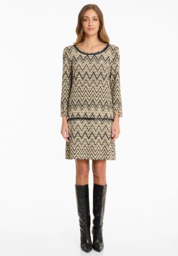 Вязаное платье